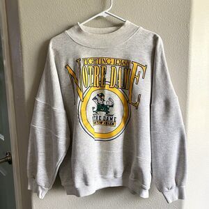 VTG Notre Dame Sweatshirt Mens Sz L Boxy Distressed Faded Crewneck Fightin Irish